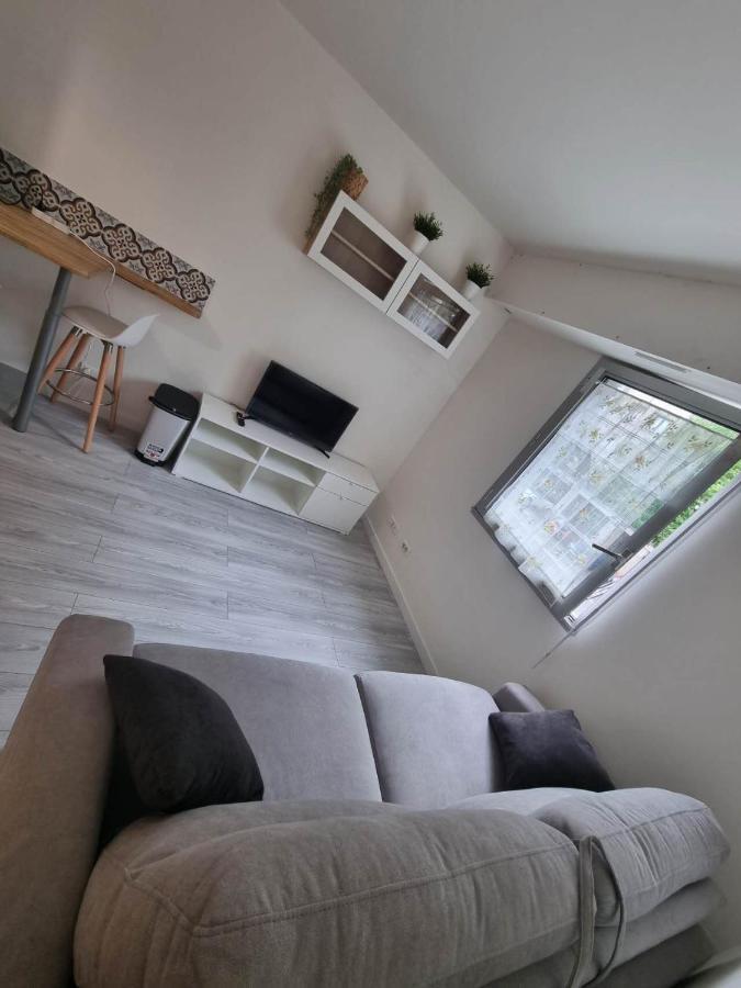 Petit Appartement Cosy Chaville Exterior photo
