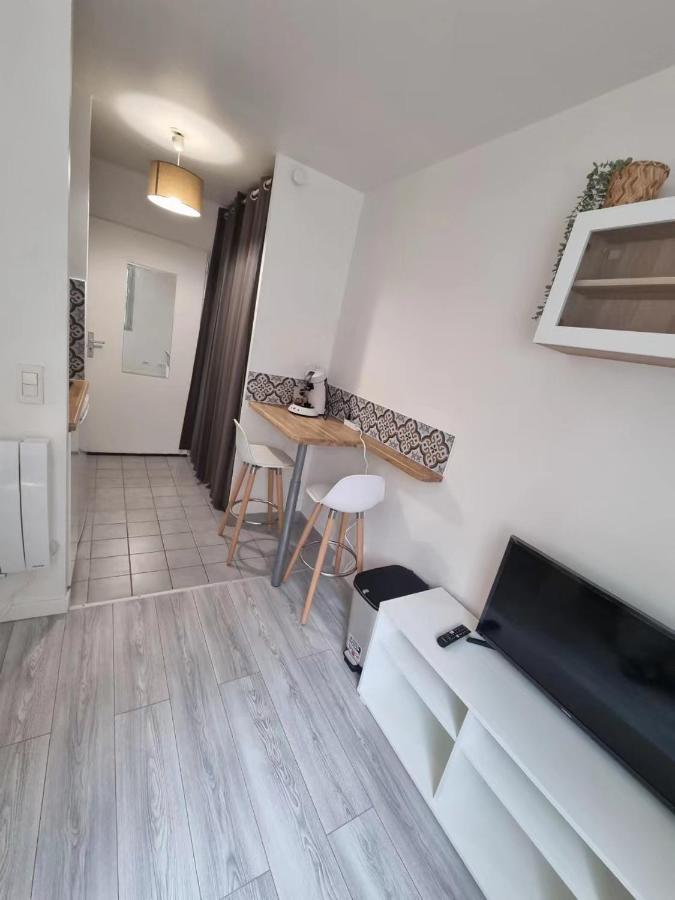 Petit Appartement Cosy Chaville Exterior photo