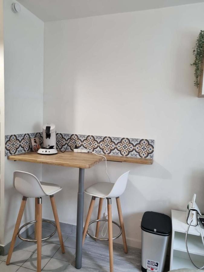 Petit Appartement Cosy Chaville Exterior photo